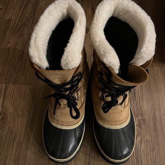 Sorel Caribou Boots Women’s 9 - Picture 2 of 5